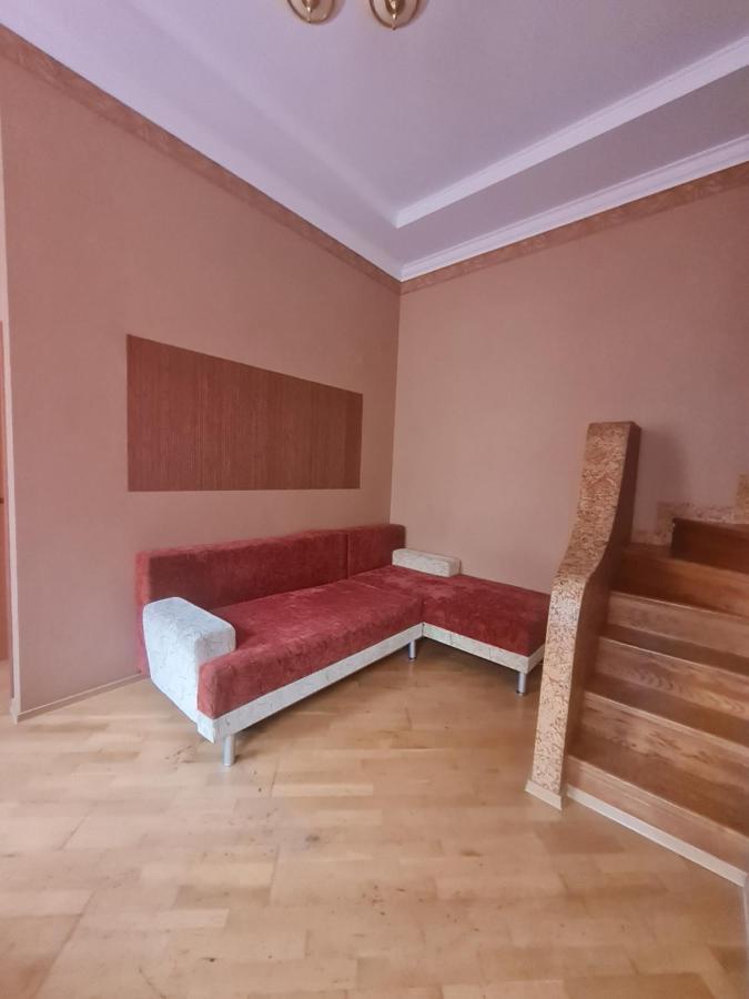 Apartament Центр, Євгена Коновальця, 3 Łuck Zewnętrze zdjęcie